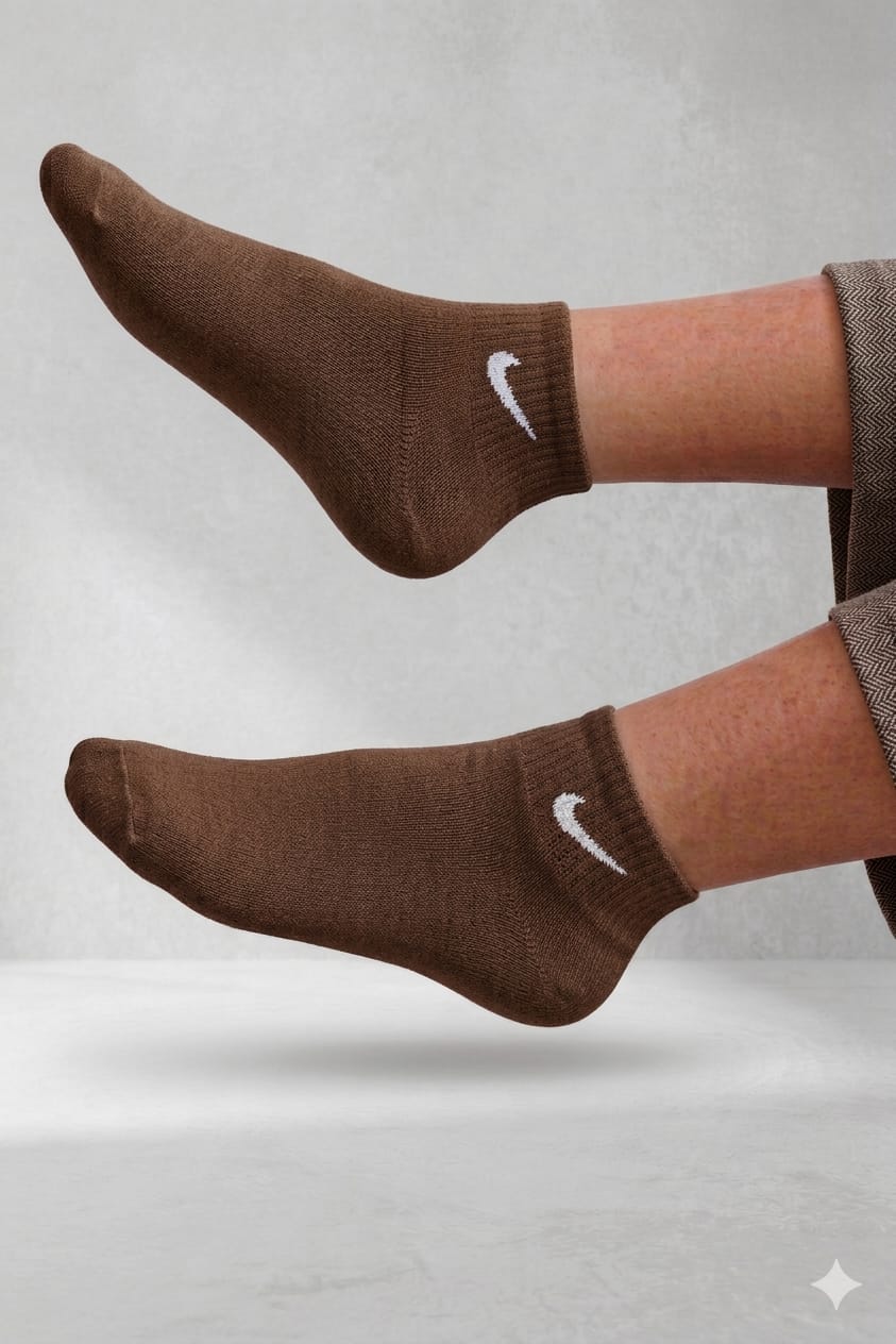 Latest Half Socks - Image 4
