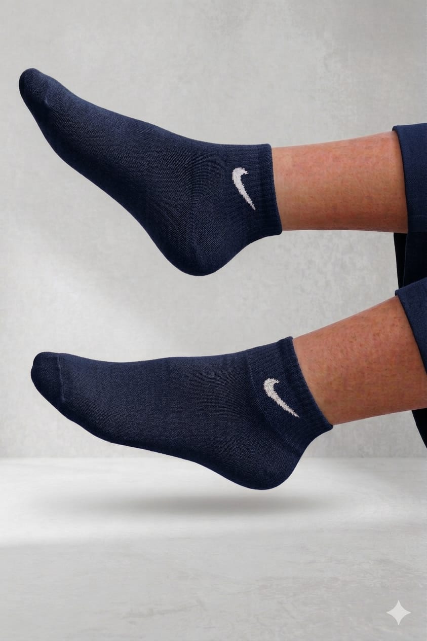 Latest Half Socks - Image 5